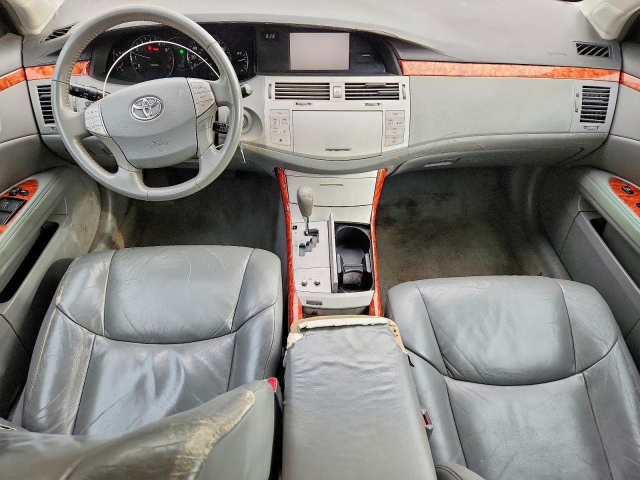 2006 TOYOTA AVALON XL photo 15