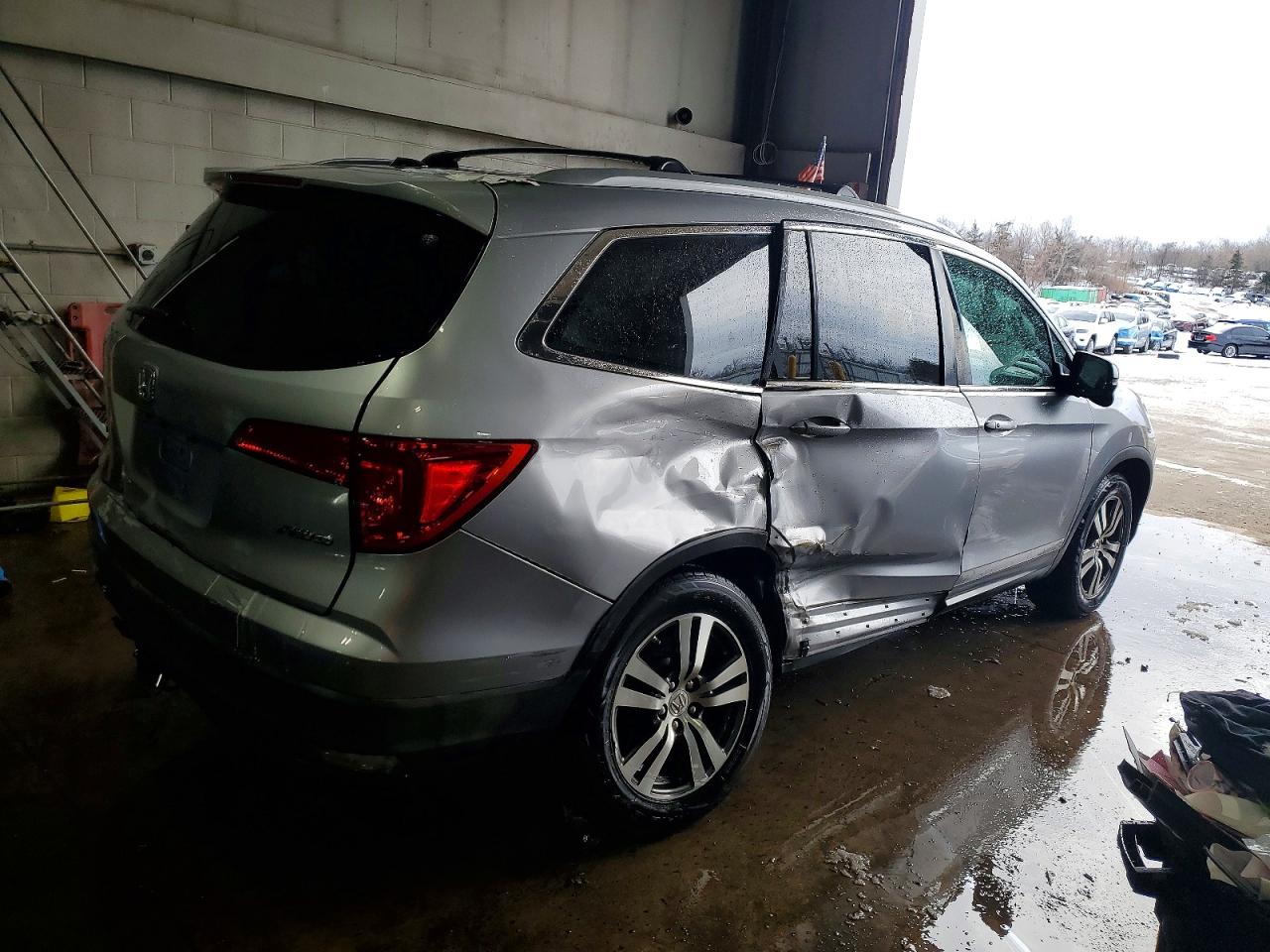 2016 HONDA PILOT EXL photo 5