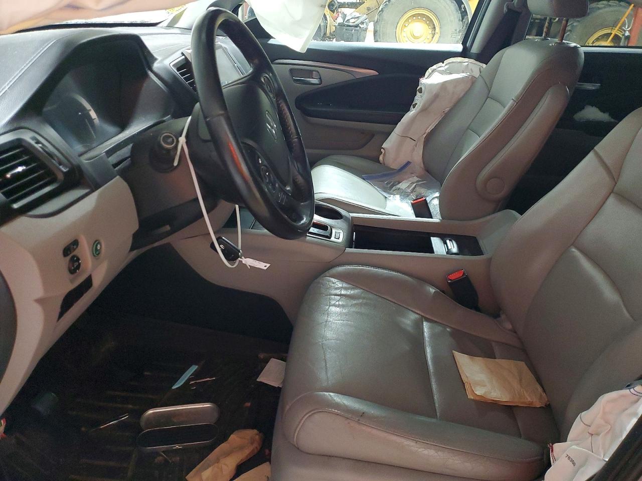 2016 HONDA PILOT EXL photo 13