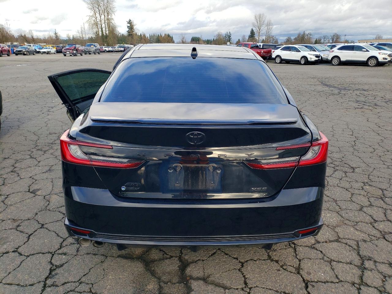2025 TOYOTA CAMRY XSE photo 6