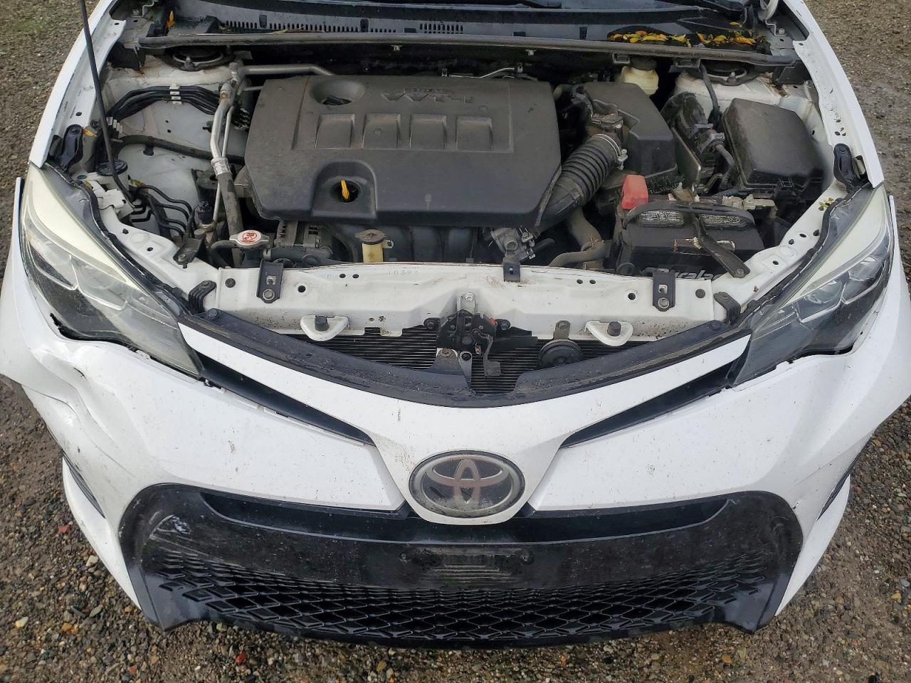 2018 TOYOTA COROLLA L photo 11