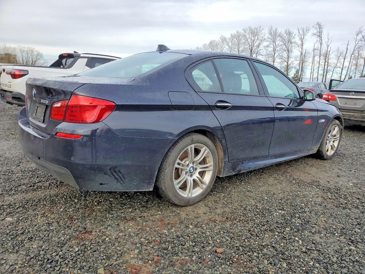 2013 BMW 528 XI photo 5