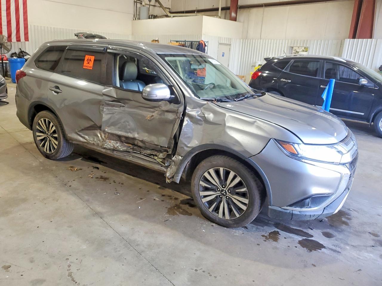 2019 MITSUBISHI OUTLANDER SE photo 7