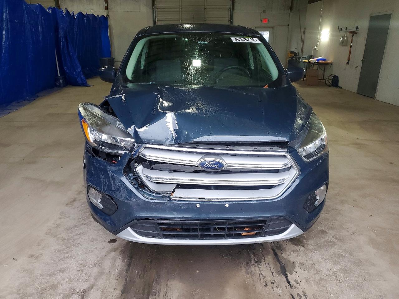 2019 FORD ESCAPE SE photo 9