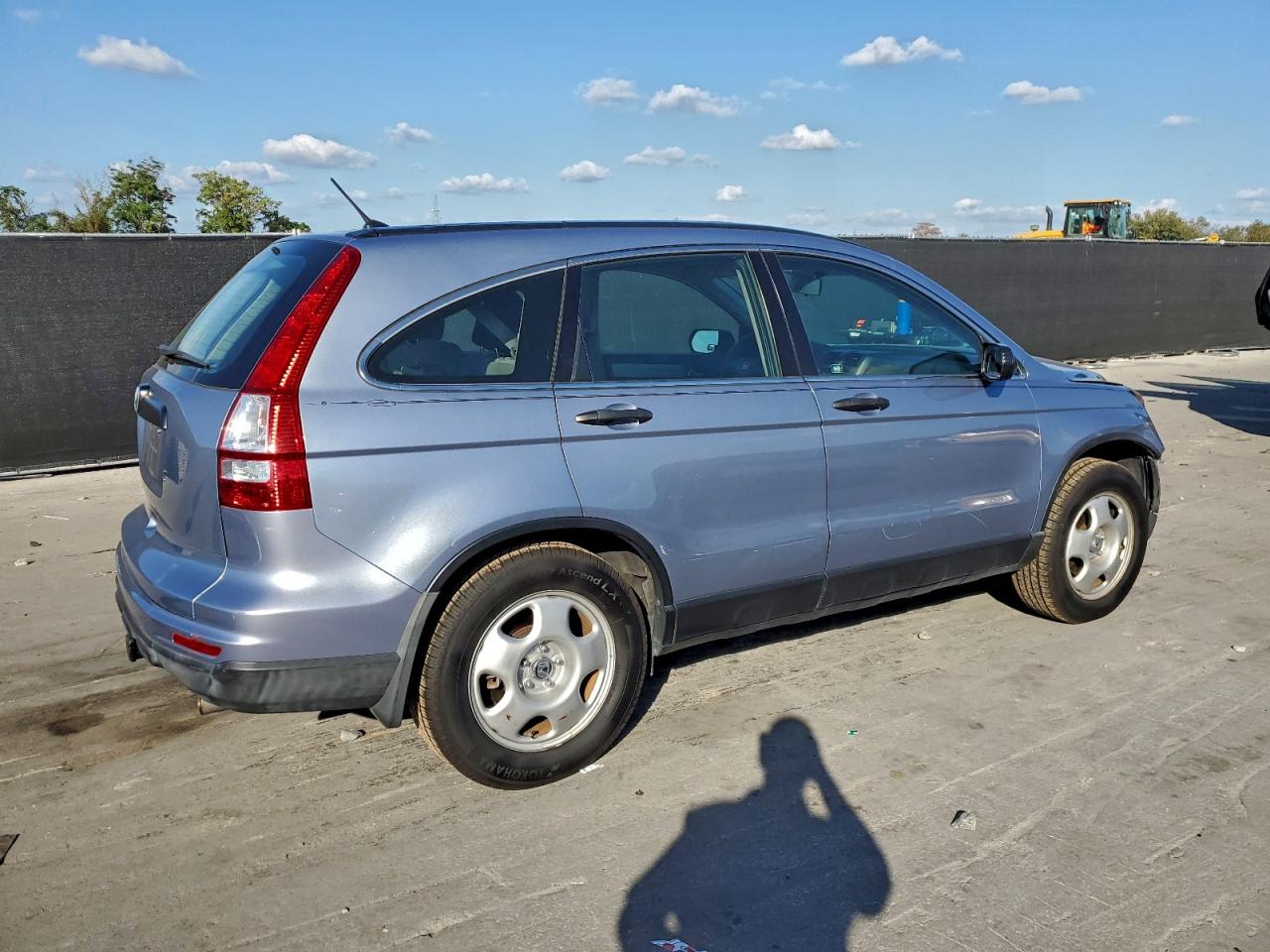 2011 HONDA CR-V LX photo 3