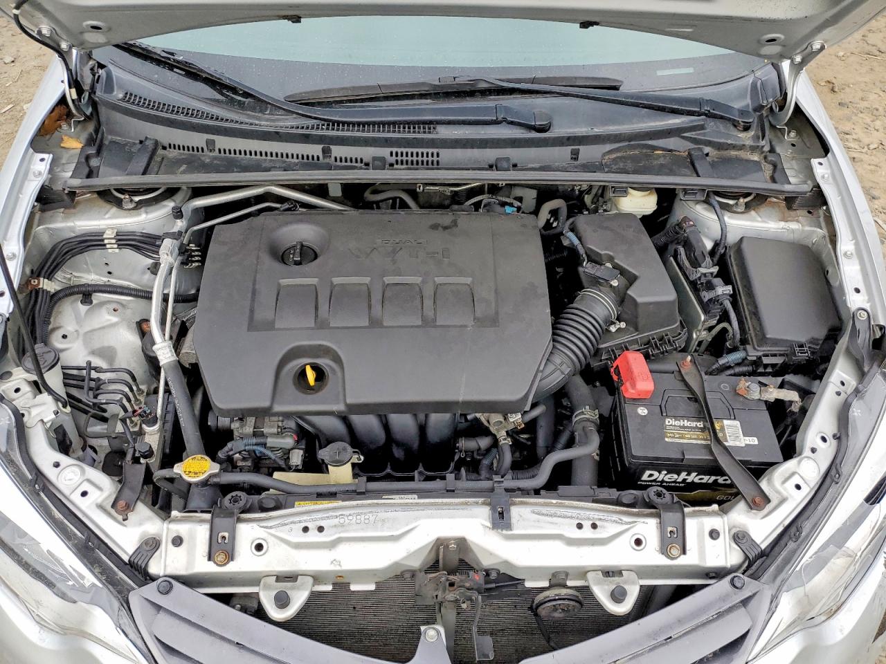 2015 TOYOTA COROLLA L photo 11