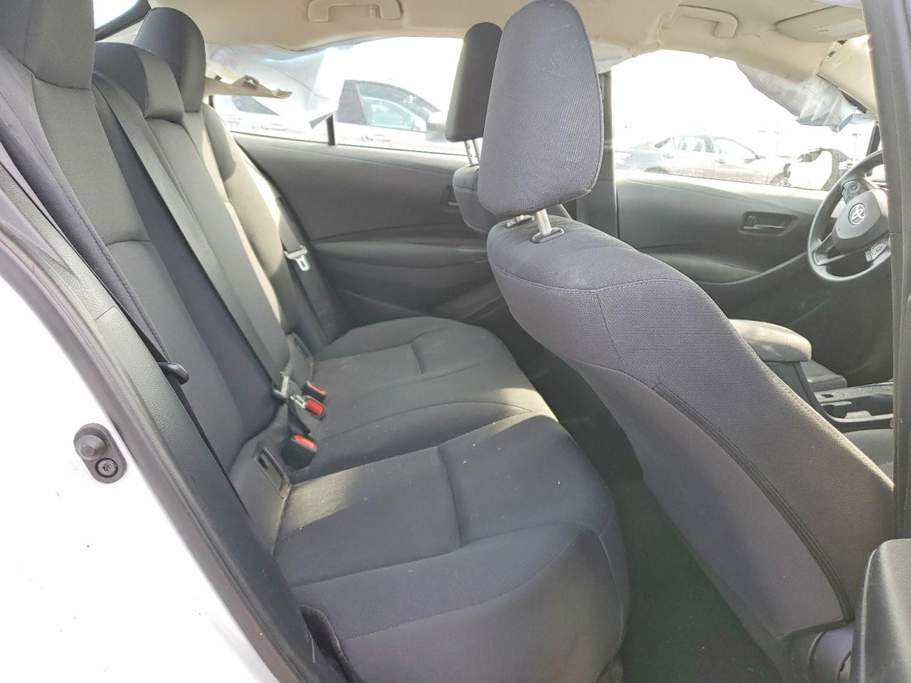 2023 TOYOTA COROLLA LE photo 10