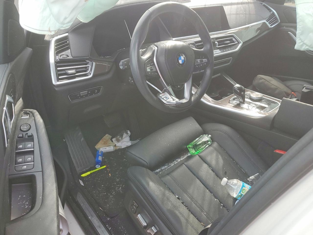 2022 BMW X5 XDRIVE40I photo 8