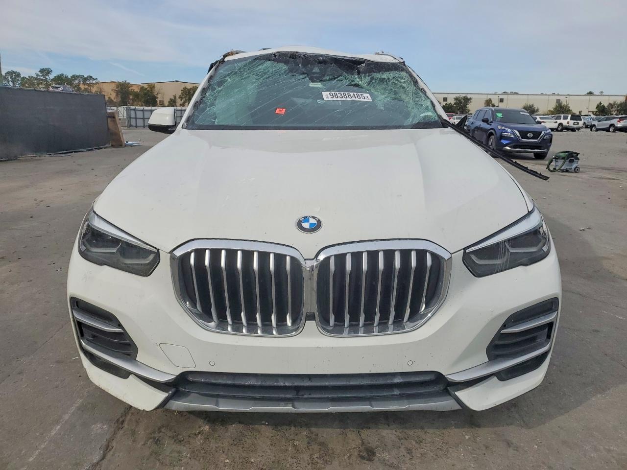 2022 BMW X5 XDRIVE40I photo 5