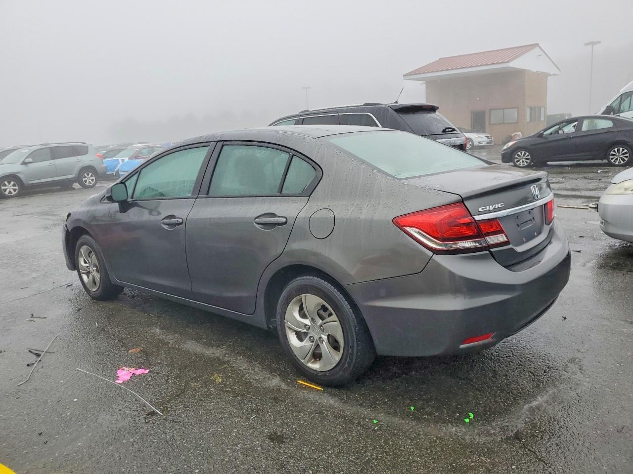 2013 HONDA CIVIC LX photo 2