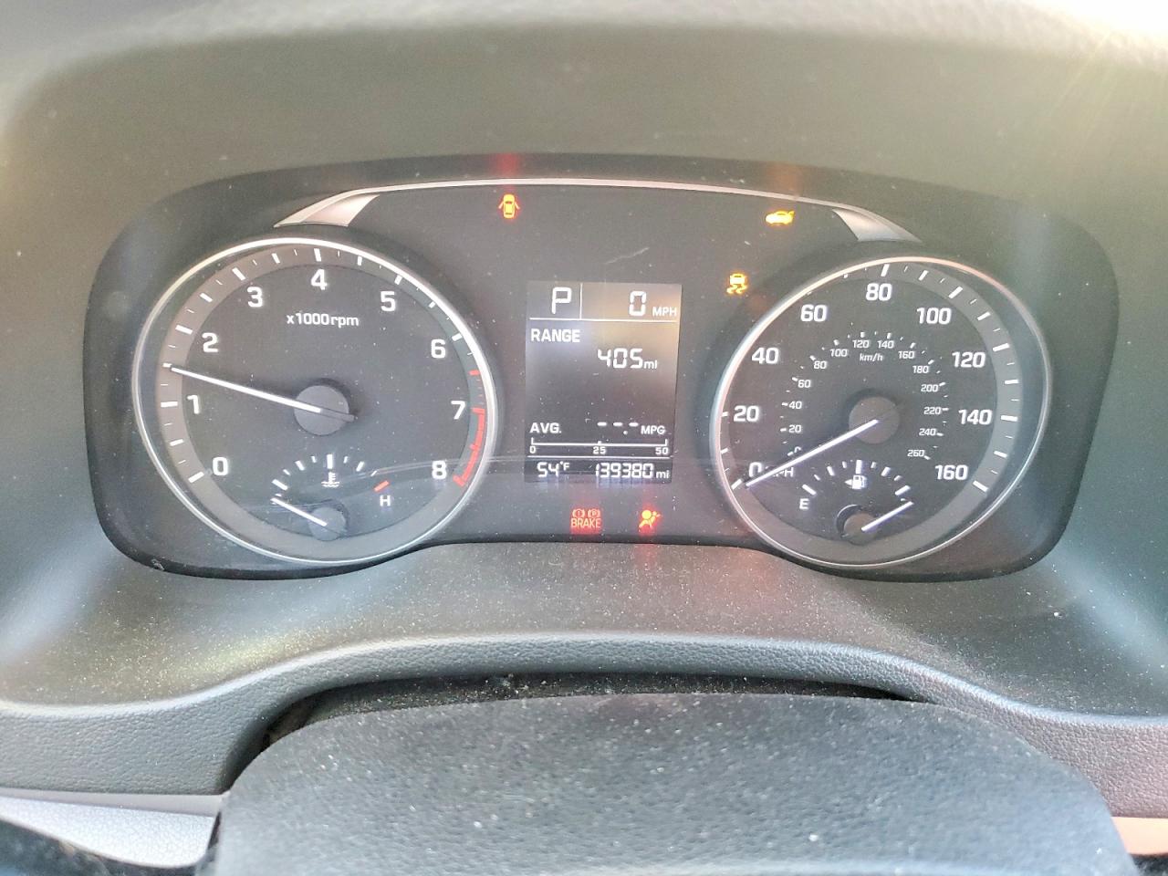 2017 HYUNDAI ELANTRA SE photo 9
