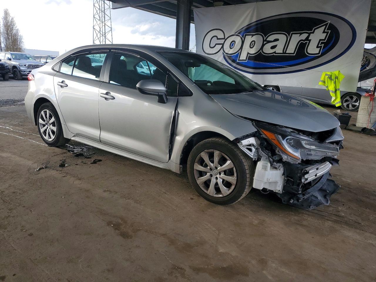 2020 TOYOTA COROLLA LE photo 4