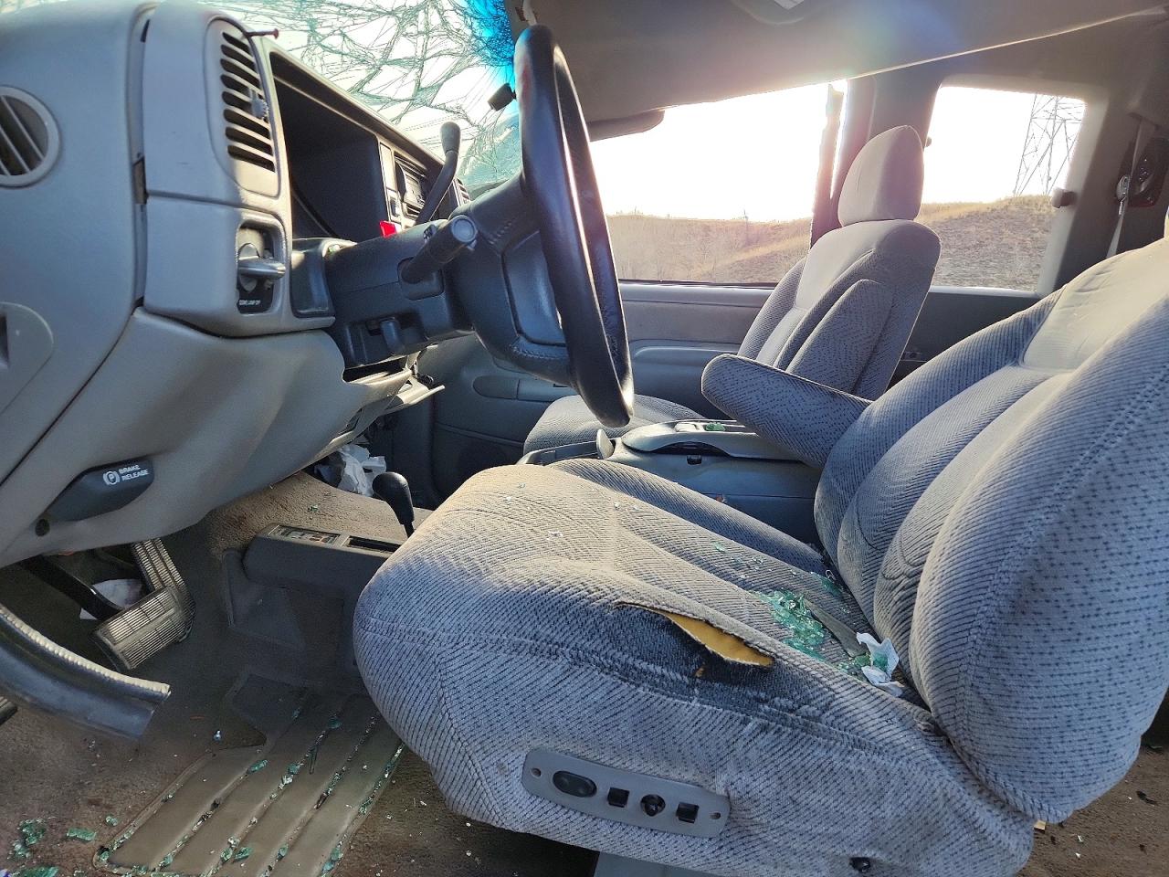 1995 CHEVROLET GMT-400 K1500 photo 7