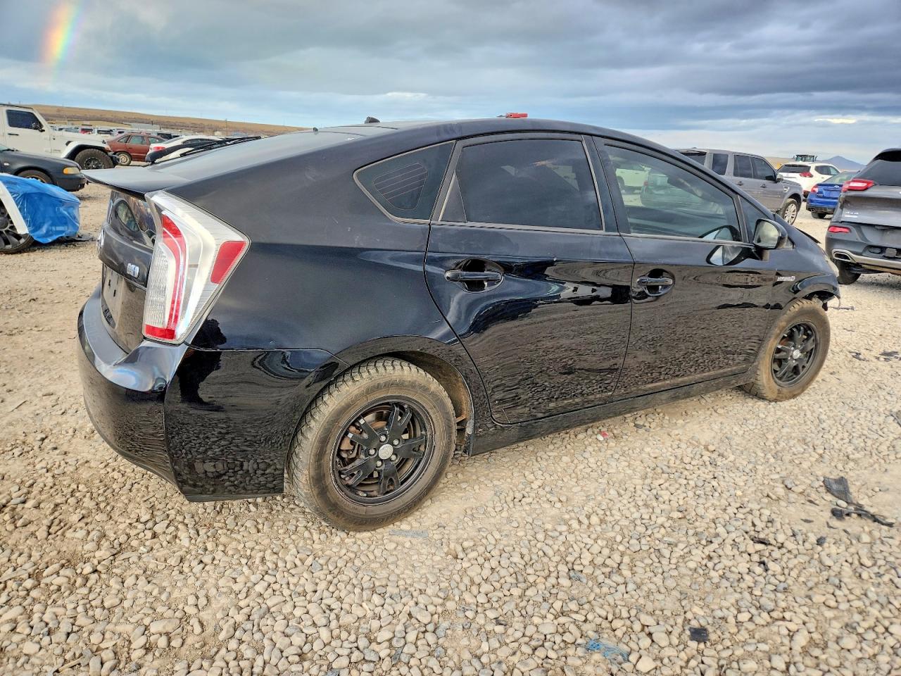2013 TOYOTA PRIUS photo 3