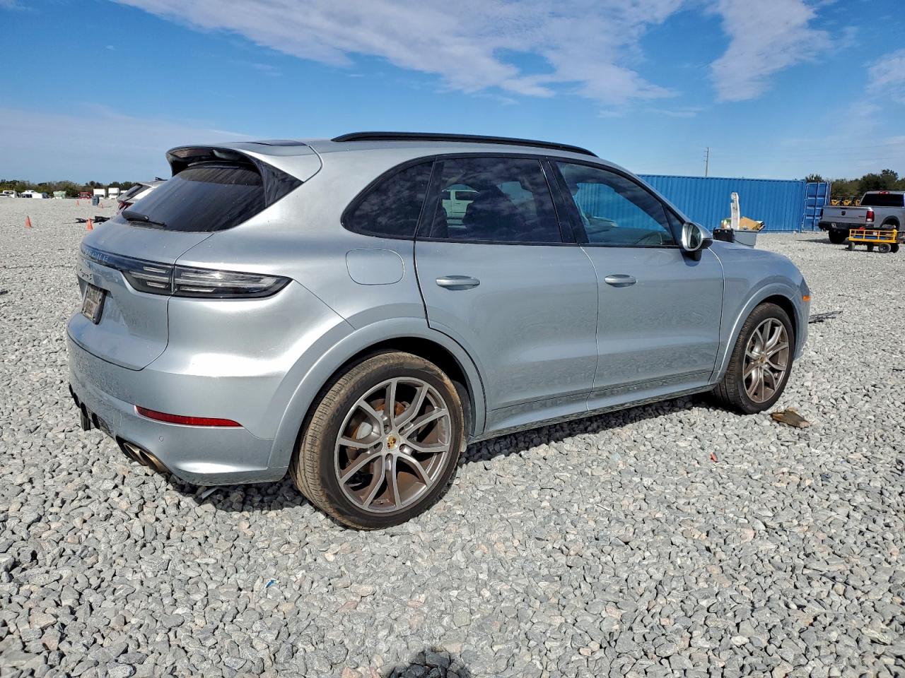 2020 PORSCHE CAYENNE S photo 5
