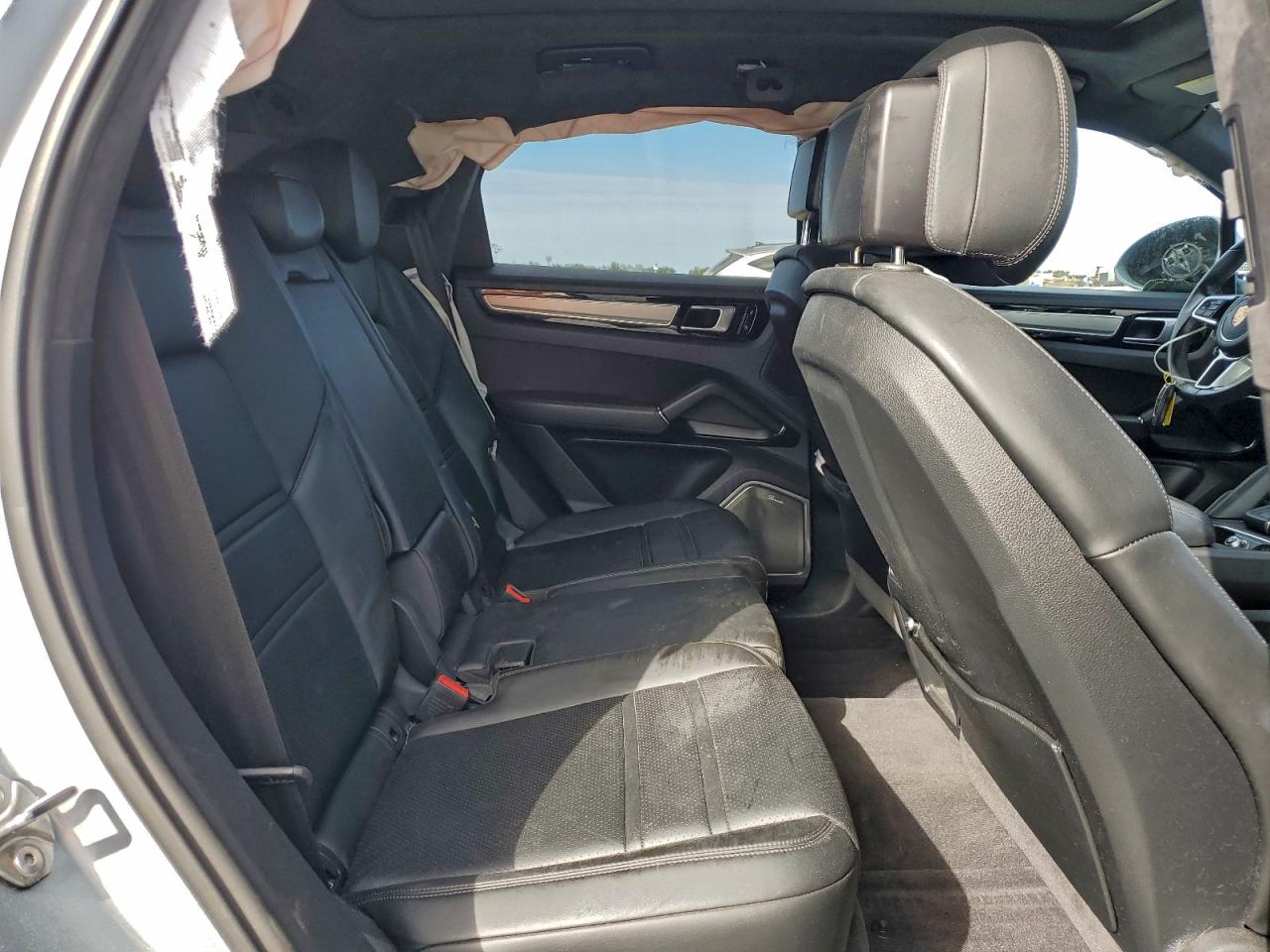 2020 PORSCHE CAYENNE S photo 19