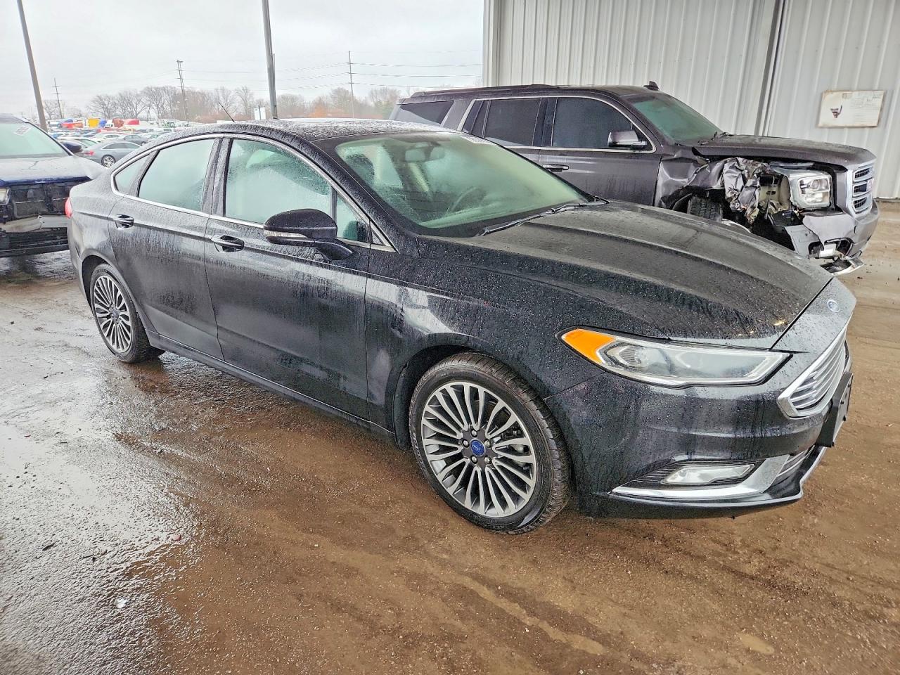 2017 FORD FUSION SE photo 4
