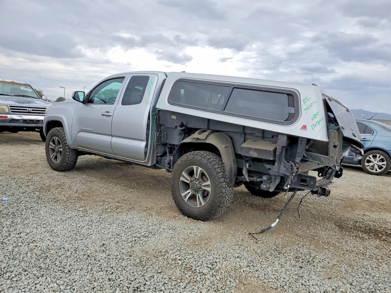 2017 TOYOTA TACOMA ACCESS CAB photo 2