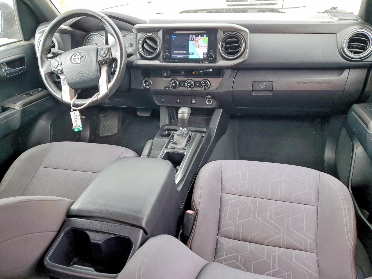 2017 TOYOTA TACOMA ACCESS CAB photo 8