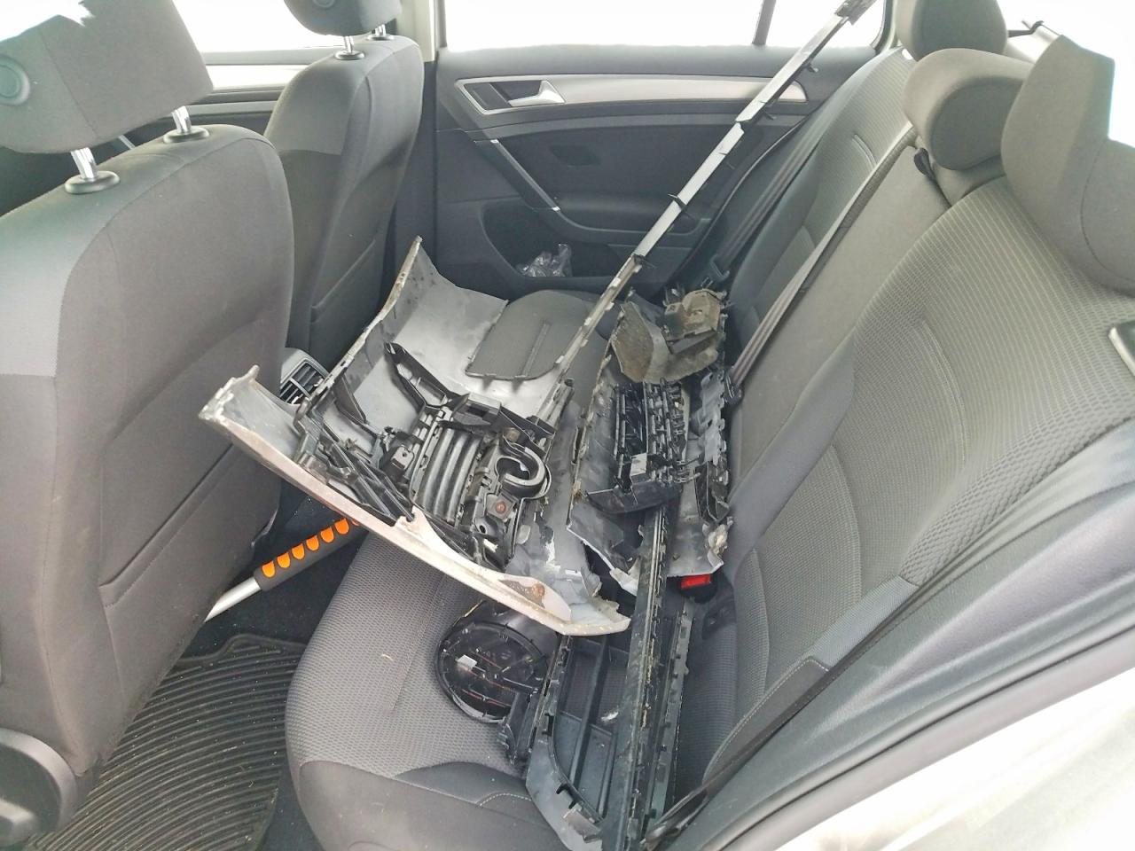 2017 VOLKSWAGEN GOLF SPORTWAGEN S photo 10