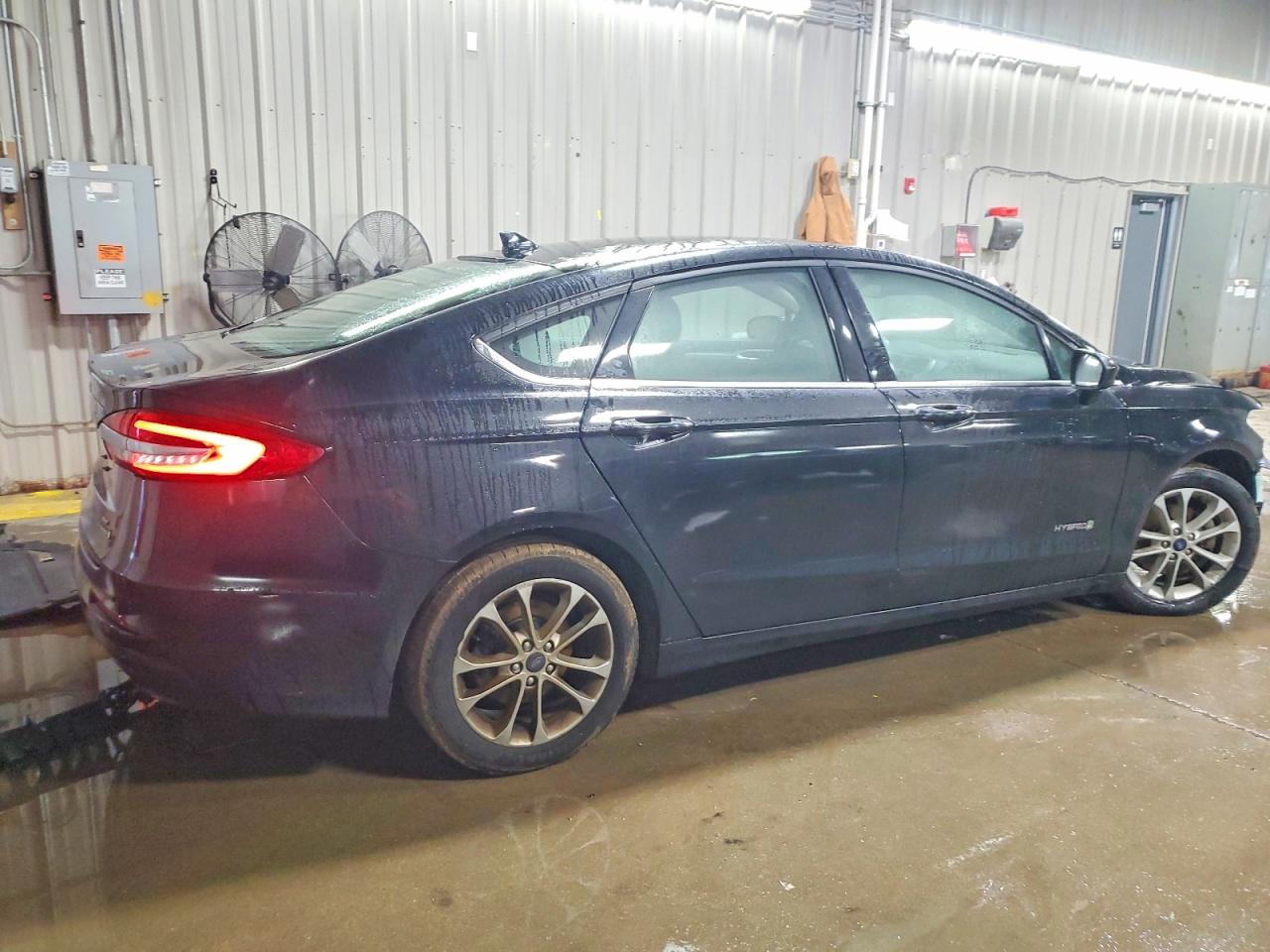 2019 FORD FUSION SE photo 3