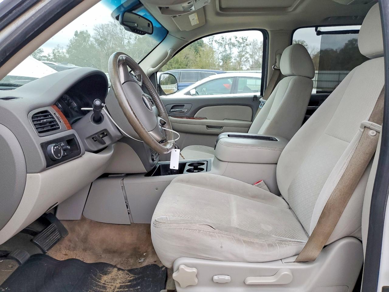 2008 GMC YUKON XL C1500 photo 7