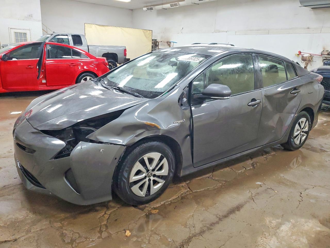 2017 TOYOTA PRIUS