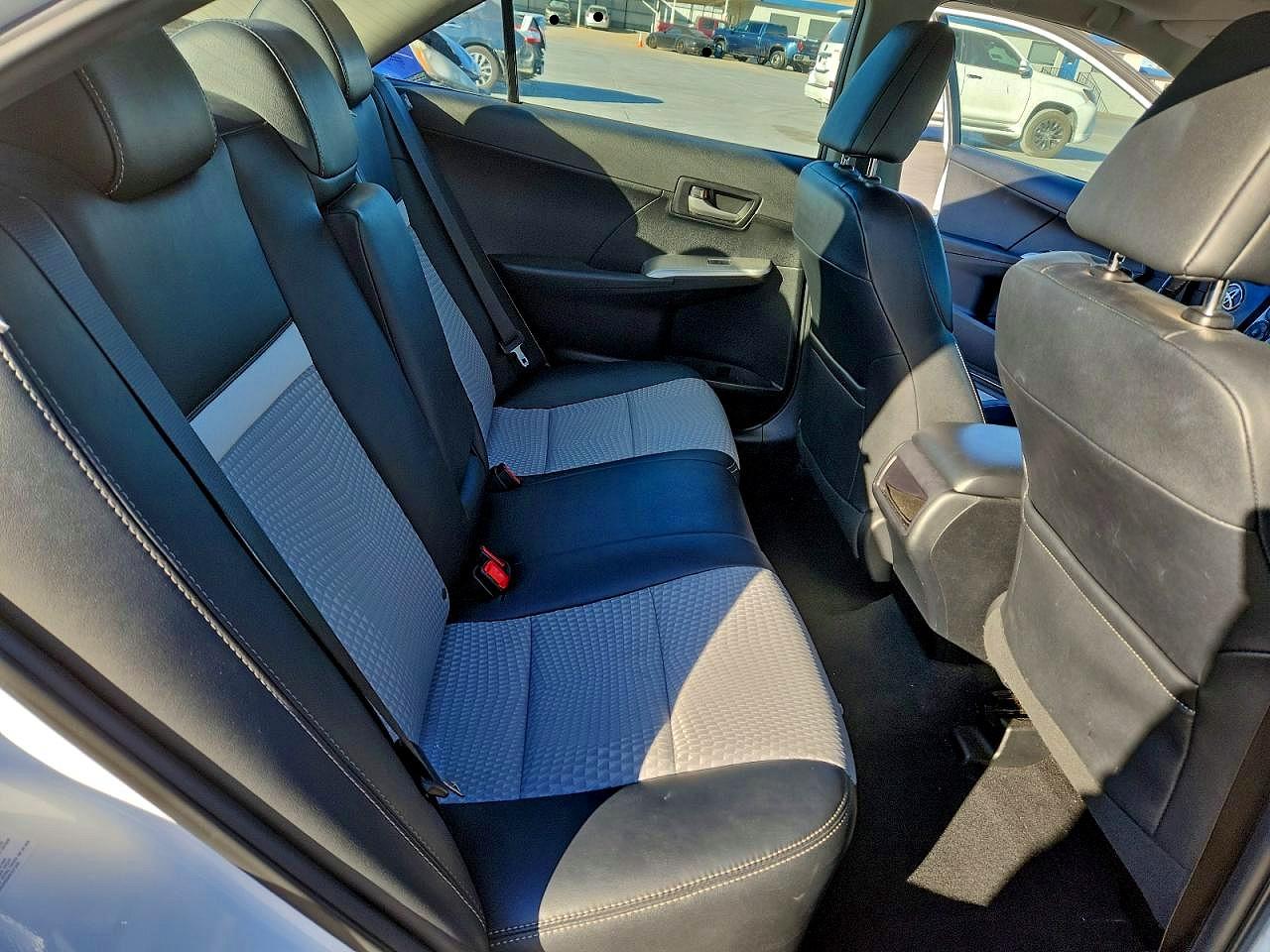 2012 TOYOTA CAMRY BASE photo 10