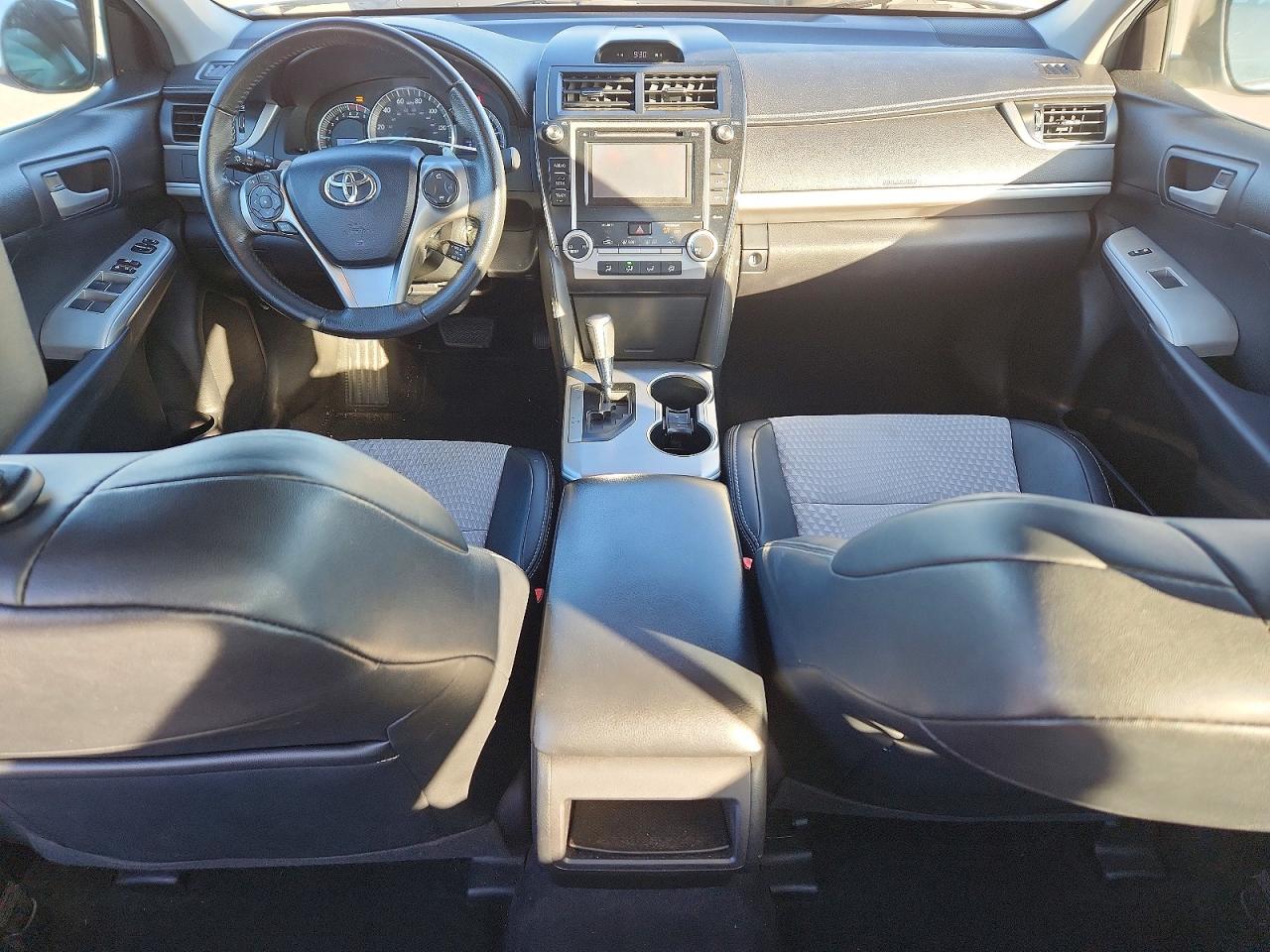 2012 TOYOTA CAMRY BASE photo 8