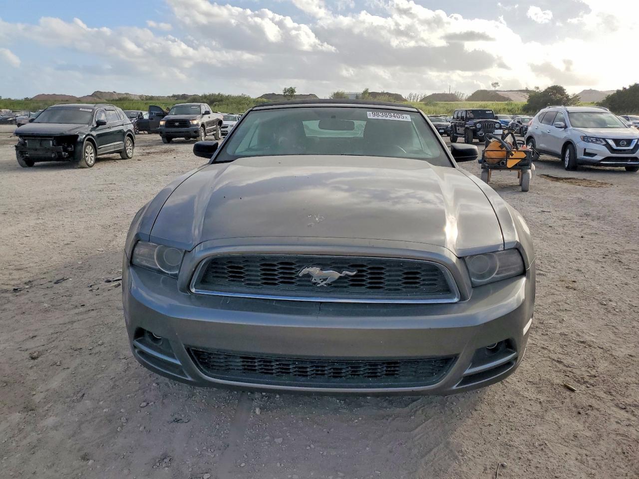 2014 FORD MUSTANG photo 5