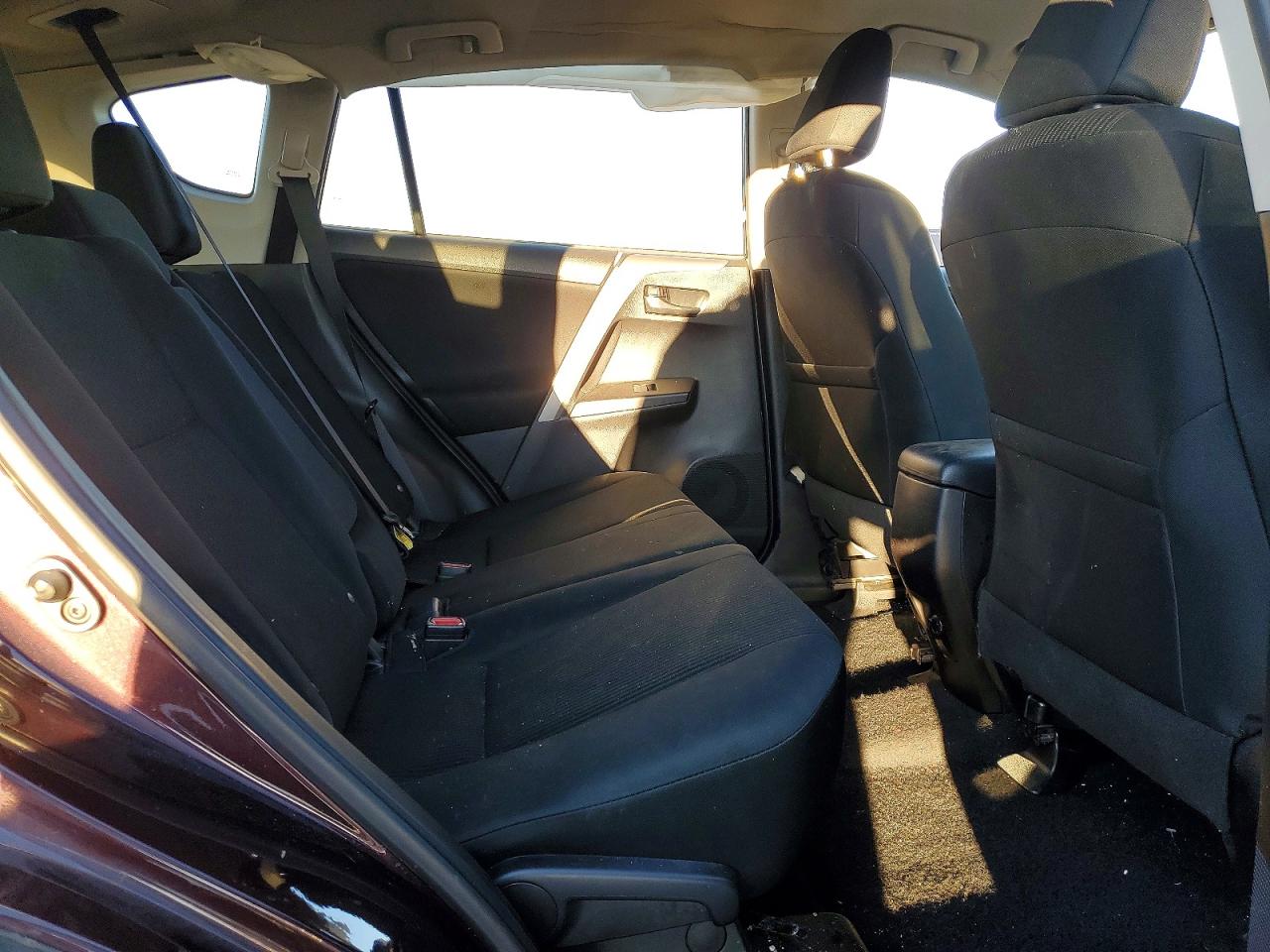 2017 TOYOTA RAV4 LE photo 11