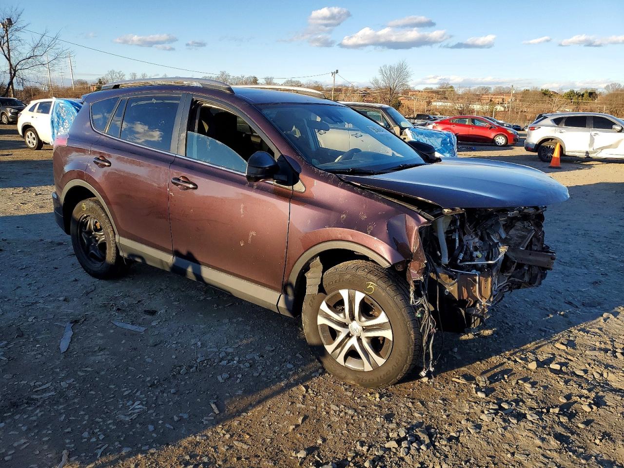 2017 TOYOTA RAV4 LE photo 4