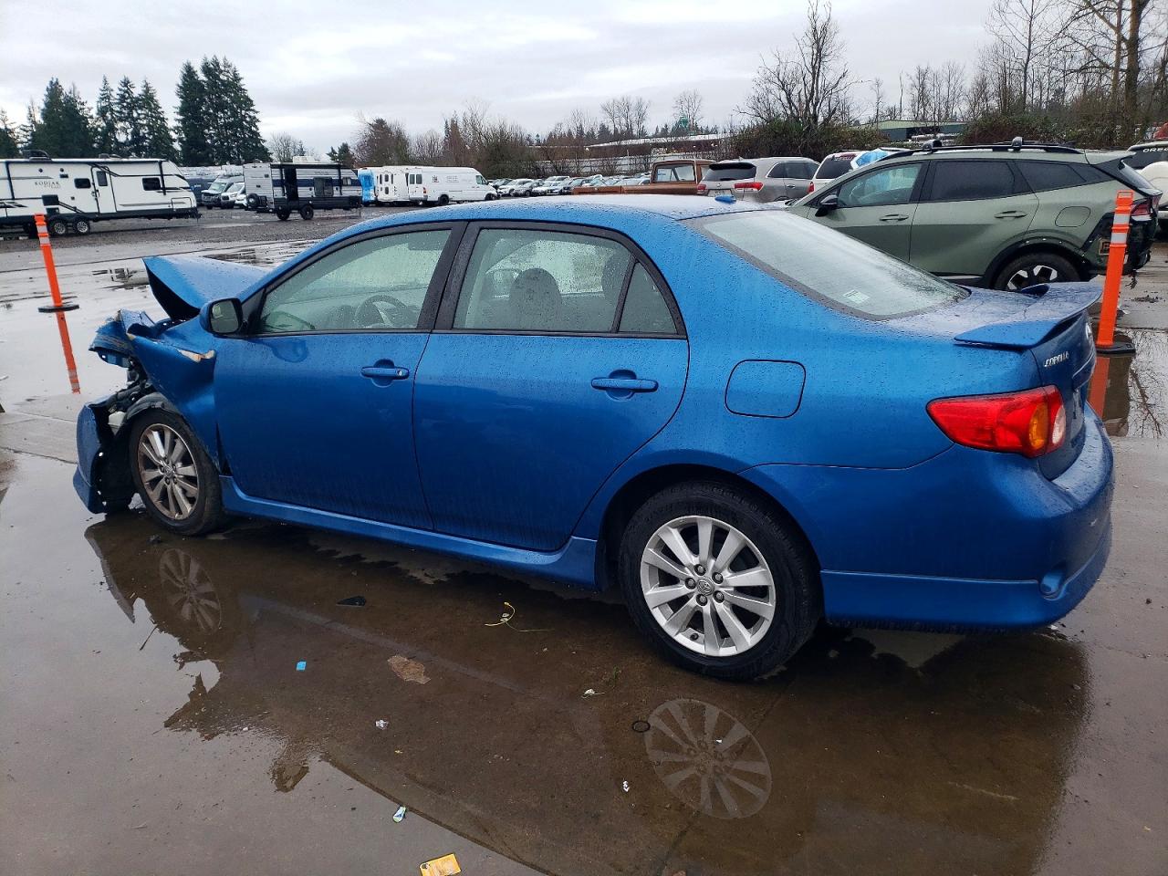 2009 TOYOTA COROLLA BASE photo 2