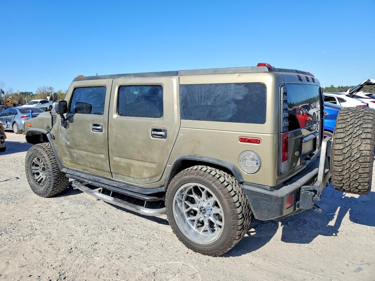 2005 HUMMER H2 photo 2