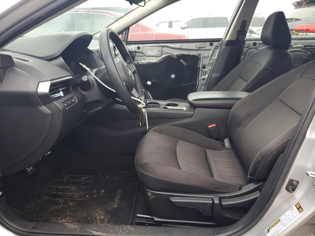 2024 NISSAN ALTIMA S photo 7