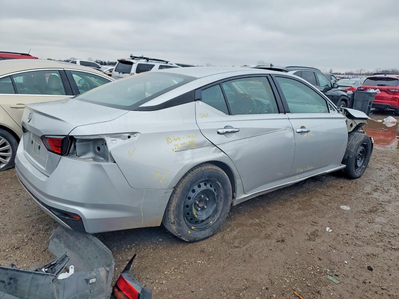 2024 NISSAN ALTIMA S photo 3