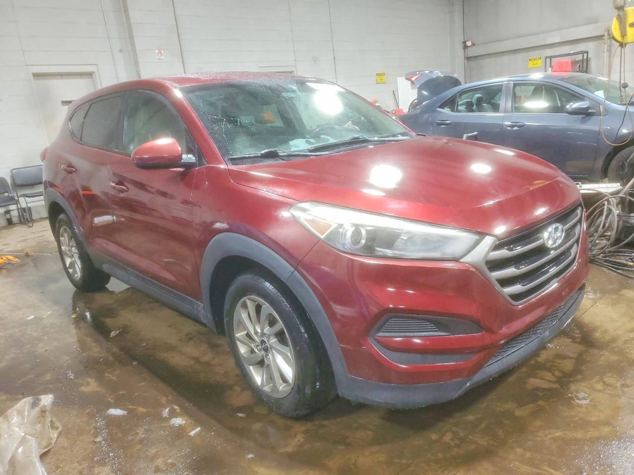 2016 HYUNDAI TUCSON SE photo 4
