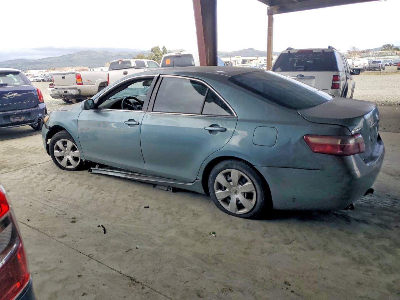 2007 TOYOTA CAMRY photo 2