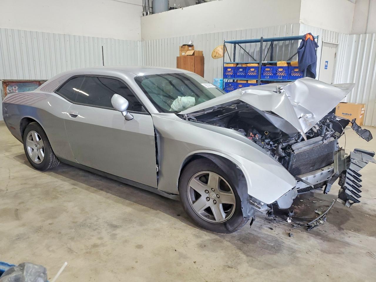 2016 DODGE CHALLENGER SXT photo 4