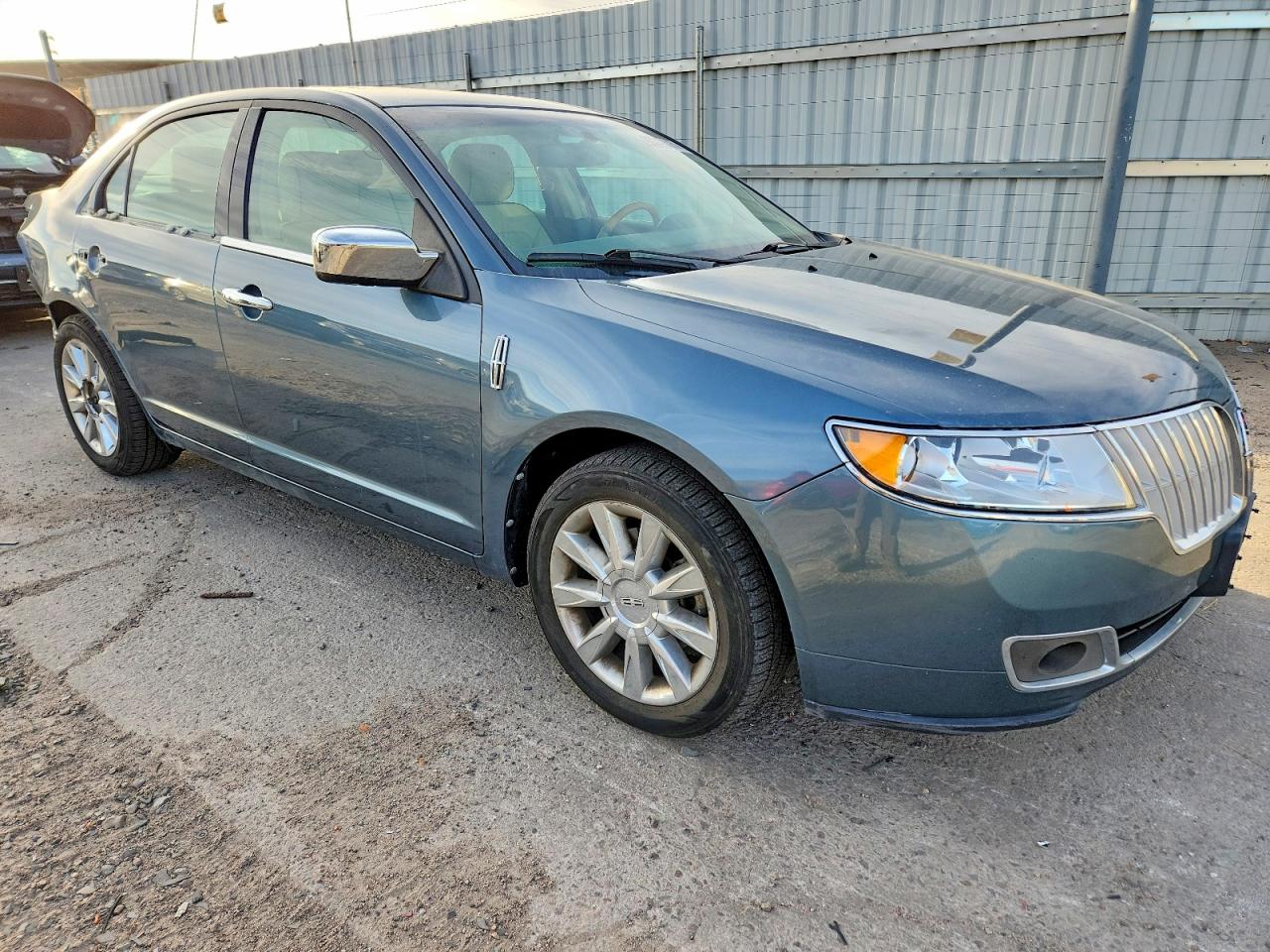 2012 LINCOLN MKZ photo 4