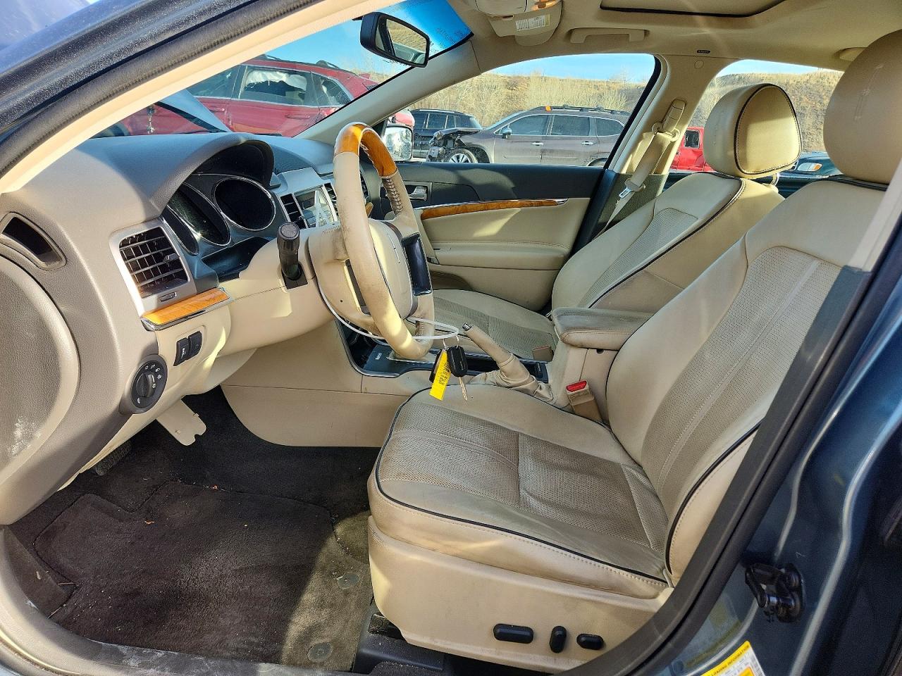 2012 LINCOLN MKZ photo 7