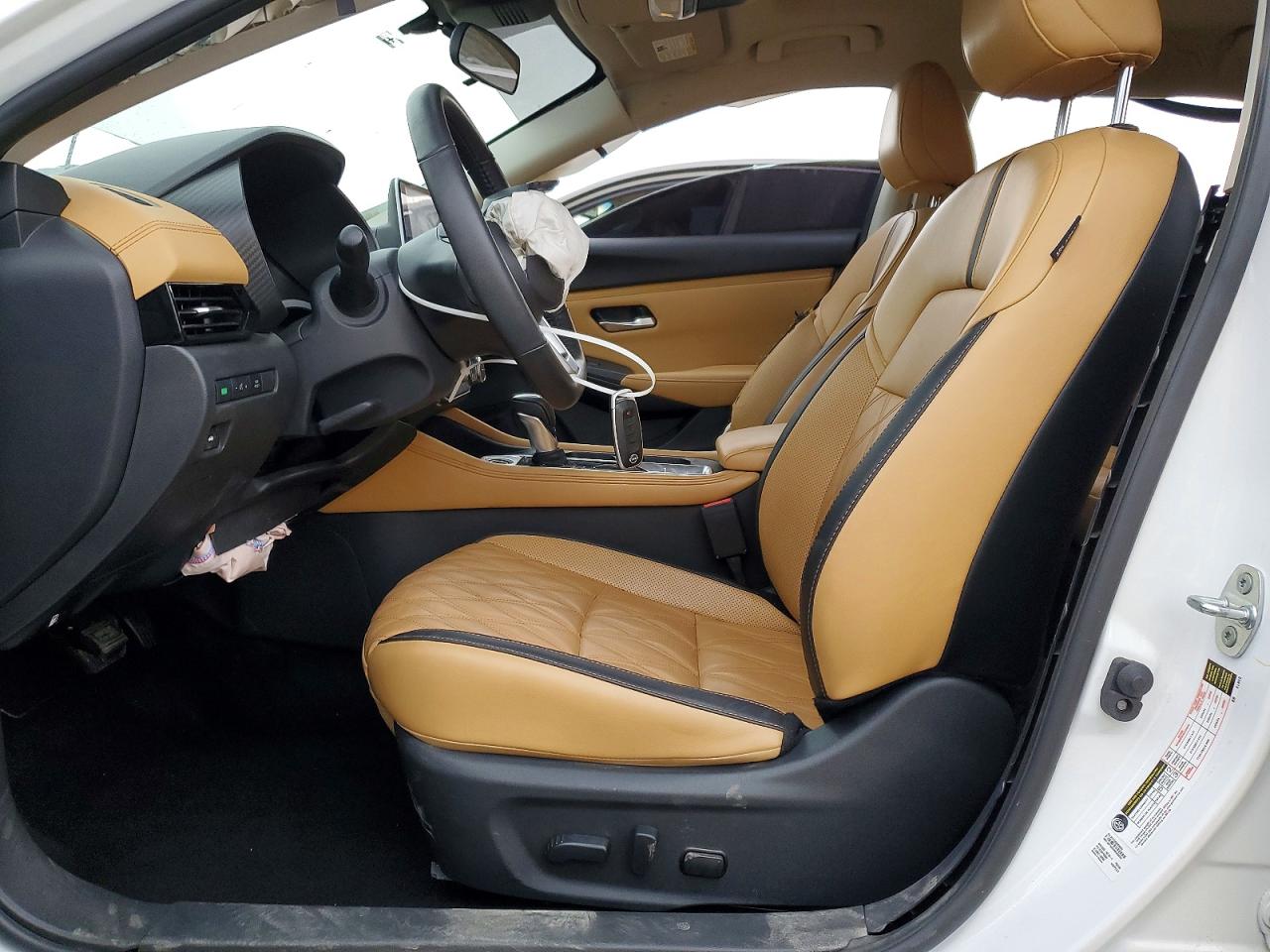 2024 NISSAN SENTRA SV photo 7