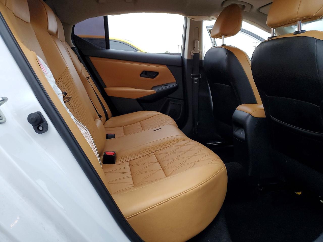 2024 NISSAN SENTRA SV photo 10