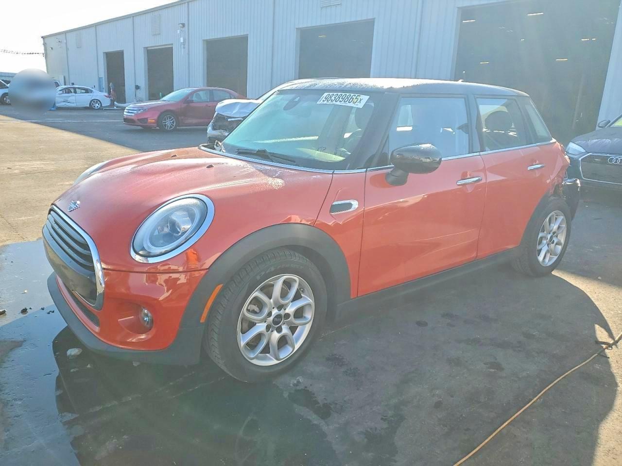 2020 MINI COOPER