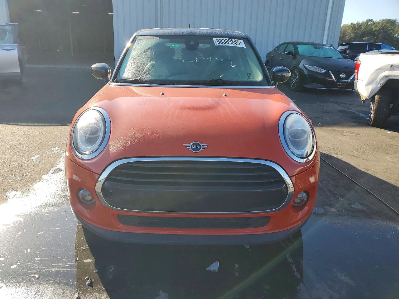 2020 MINI COOPER photo 9