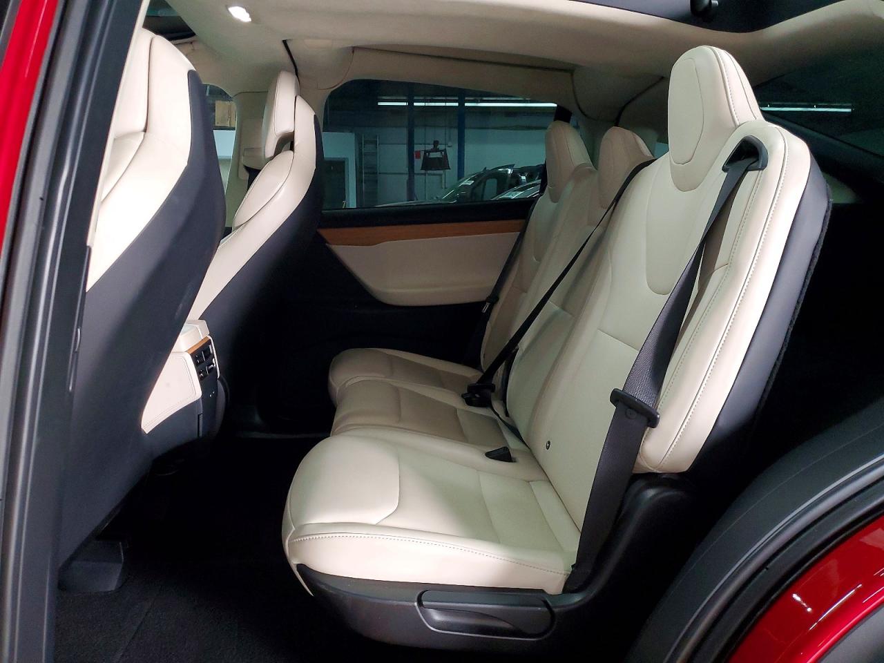 2018 TESLA MODEL X photo 31