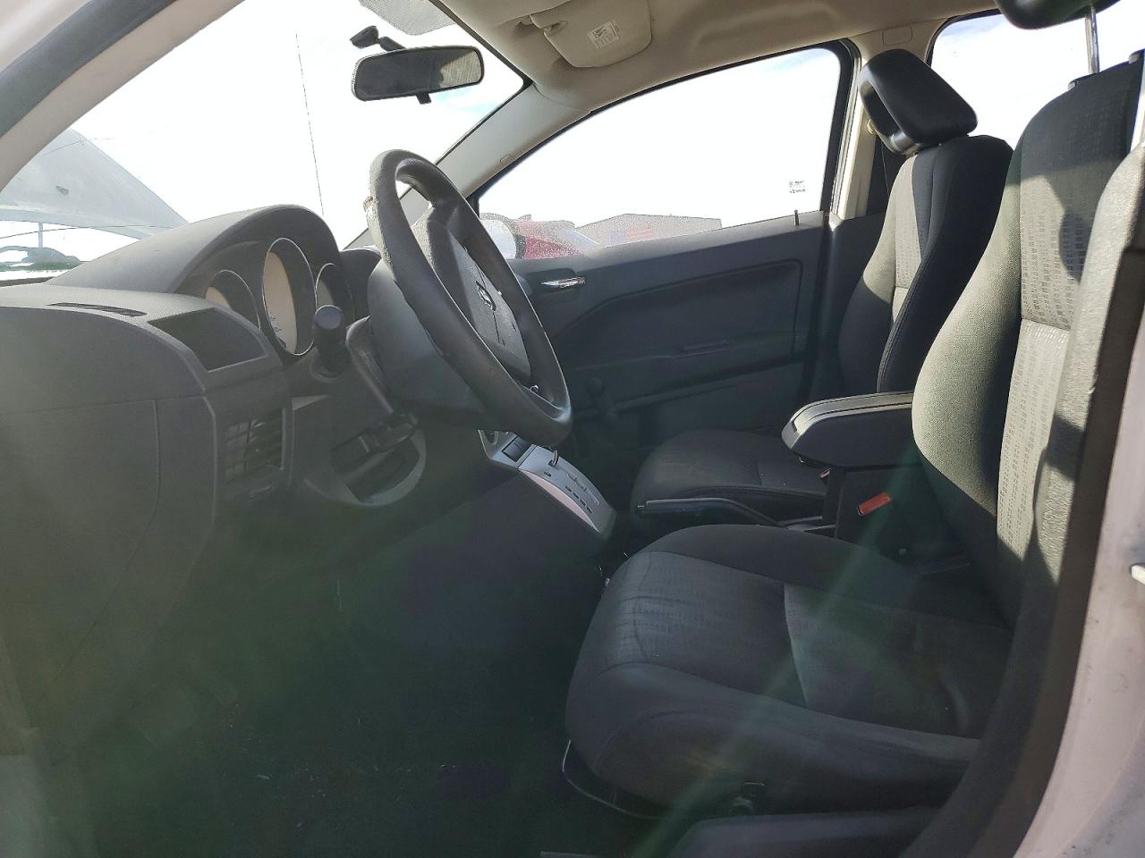 2009 DODGE CALIBER SE photo 19