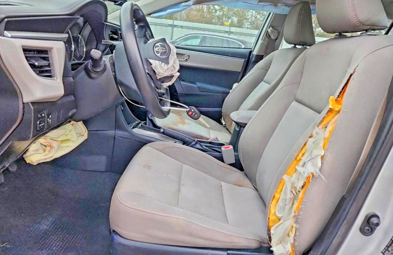 2016 TOYOTA COROLLA L photo 7