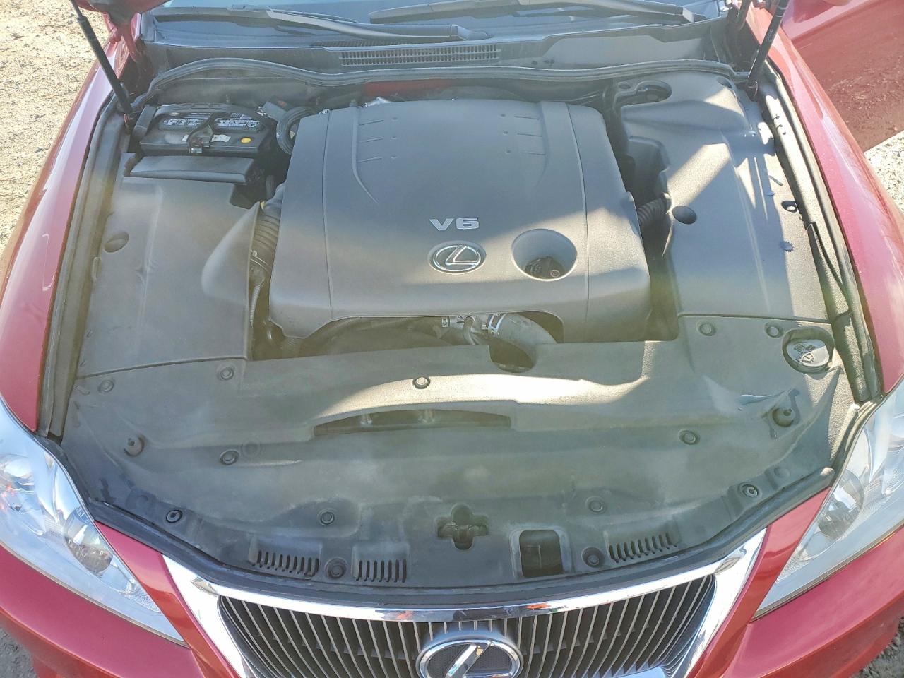 2010 LEXUS IS 250 photo 11