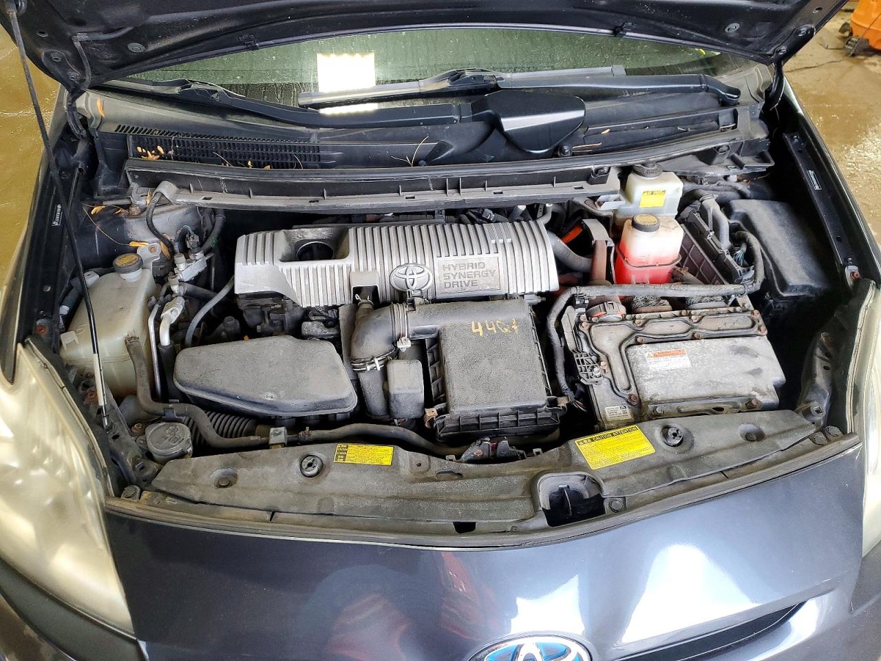 2010 TOYOTA PRIUS photo 11